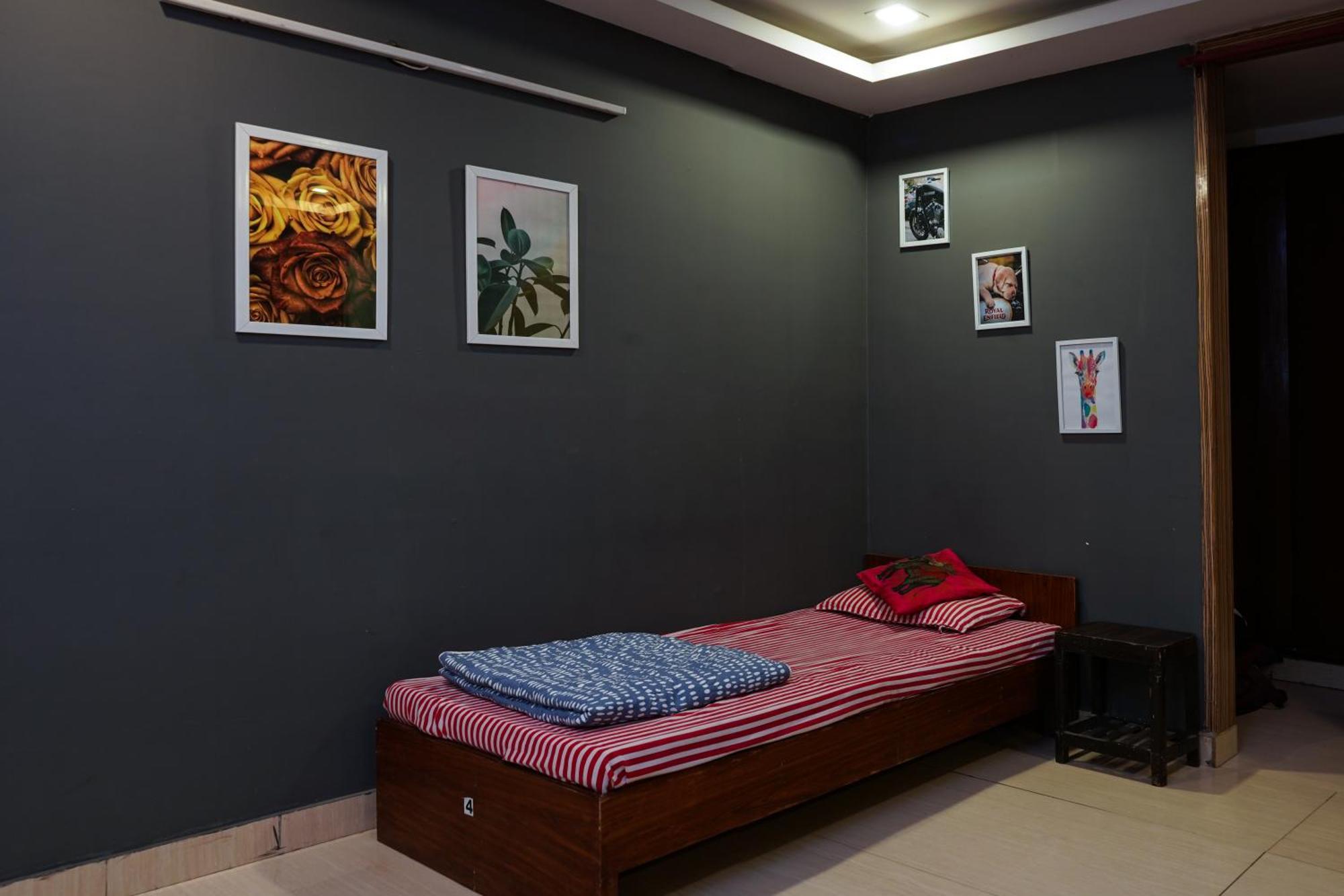 Hostel Amigosindia Neu-Delhi Exterior foto